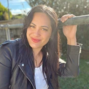 Mrs Amanda Huaki