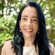 Professor Eryn Newman