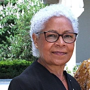 Ms Marie-Christine Wells