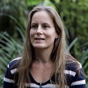 Dr Ang McGaughran
