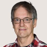 Associate Professor Chris Lusk