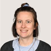 Dr Janina Suppers