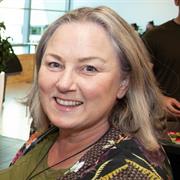 Dr Dannie Jefferies