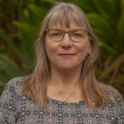 Ms Dianne Donald