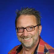 Professor Les Oxley