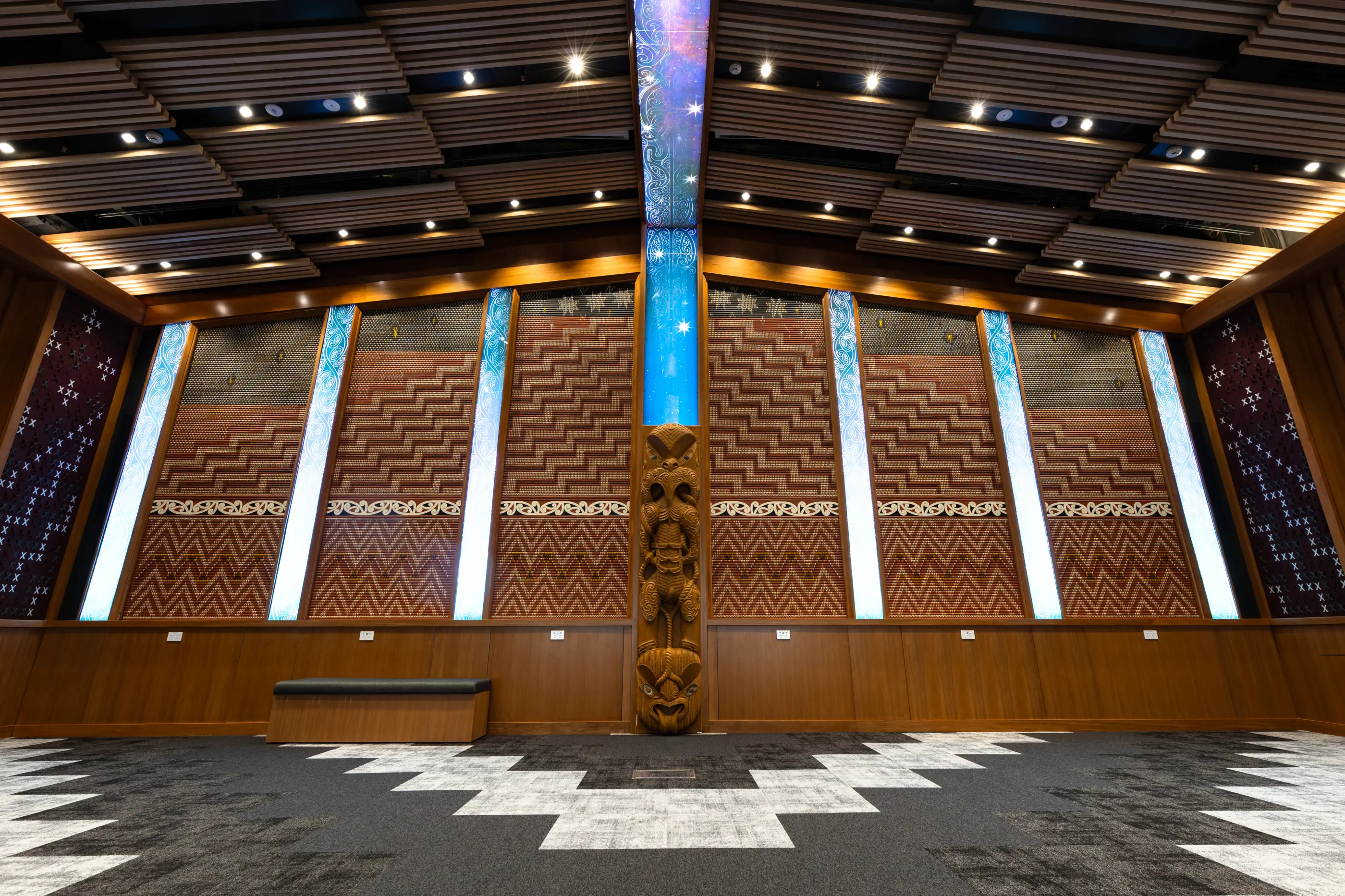 empty-view-of-the-pa-wharenui-2