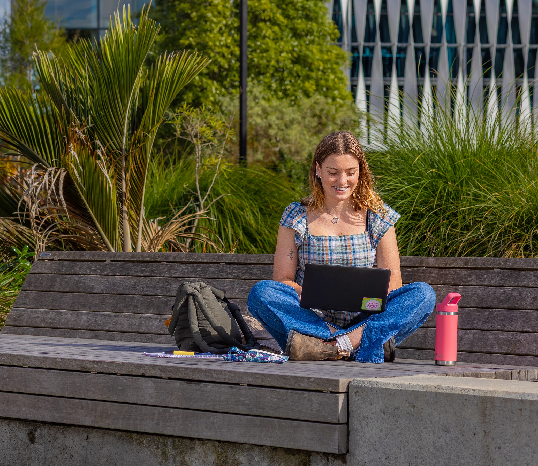 StudyWeek mobile 9508 Student Ambassador Photoshoot A Tri laptop