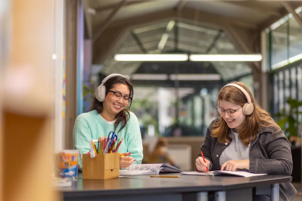 Resmay + Lauren Headphones Smile