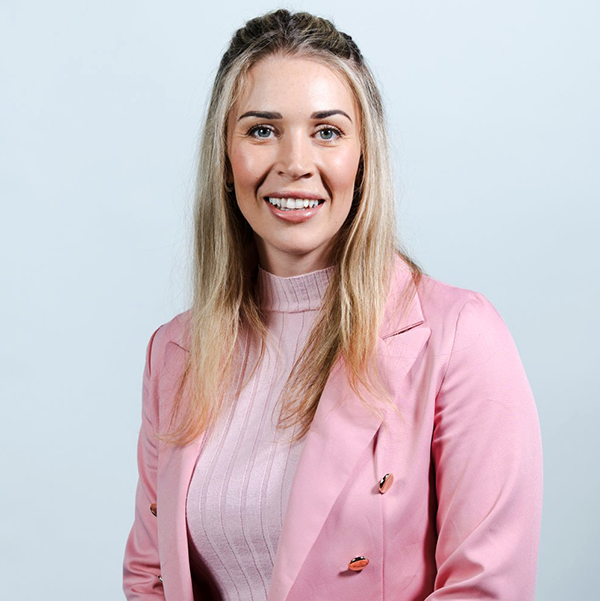 Photo Natasha Bennett MBA cropped