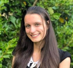 allycia-vandelaar-success-story-portrait
