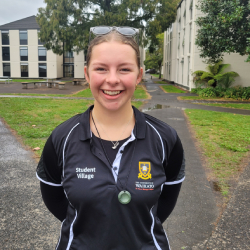 caitlin-hedge-success-story-portrait