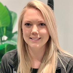 courtney-dick-success-story-portrait