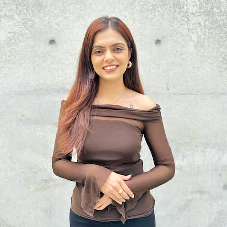 ishita-talreja-success-story-portrait